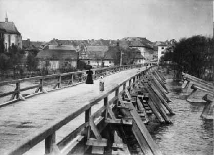 Bývalý dřevěný most přes Labe - před rokem 1911
